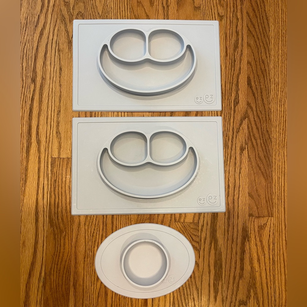 EZPZ Baby Mats & Mini Bowl